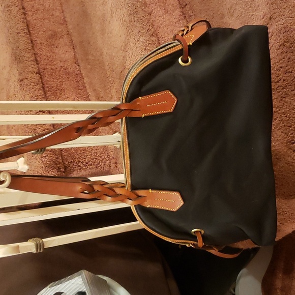 Dooney & Bourke canvas bag ..black. great condition! - Picture 9 of 10